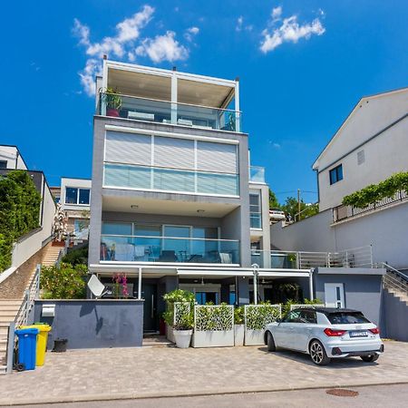 Panoramica Apartment With Whirlpool Crikvenica Eksteriør billede