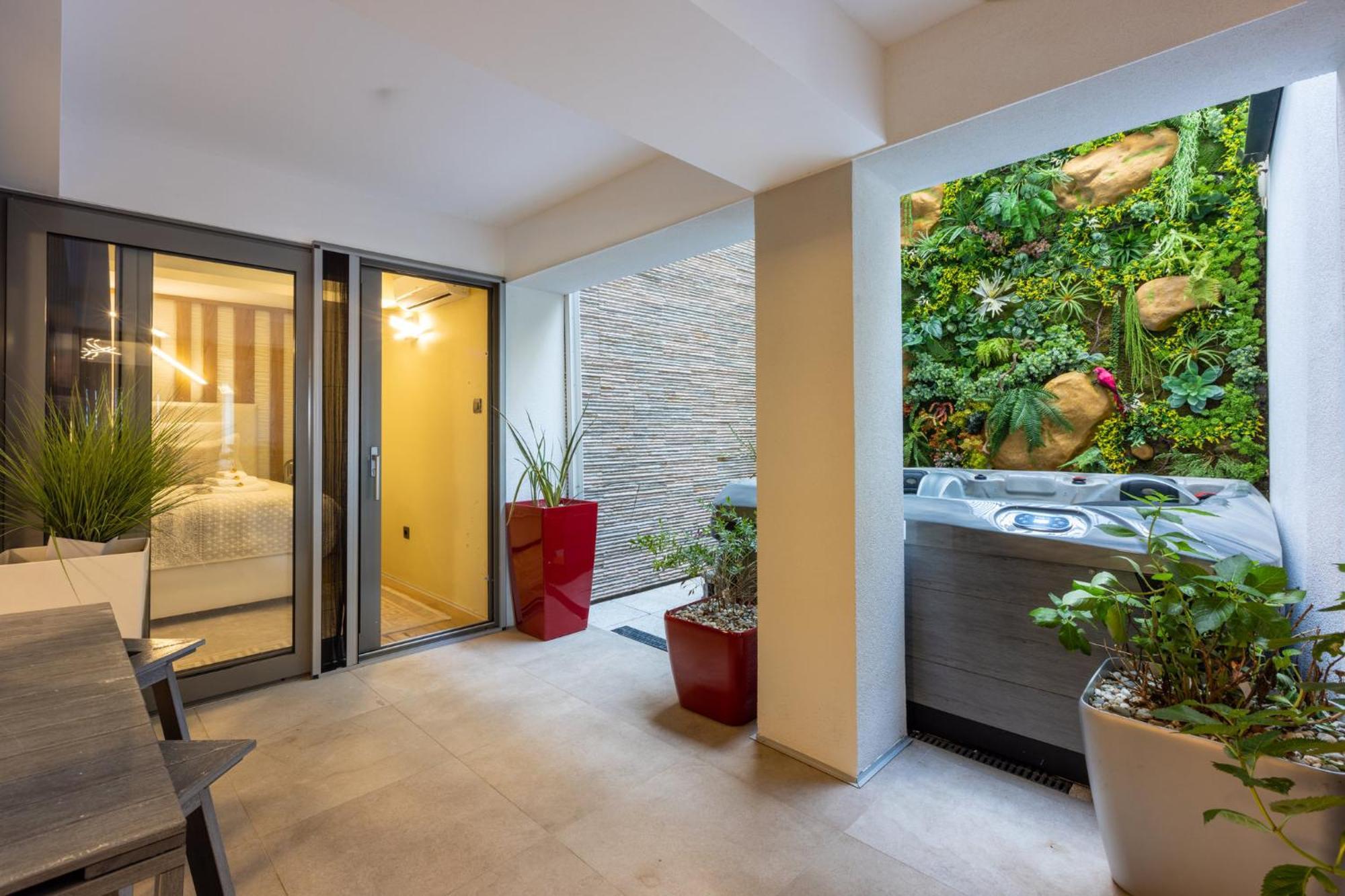 Panoramica Apartment With Whirlpool Crikvenica Eksteriør billede