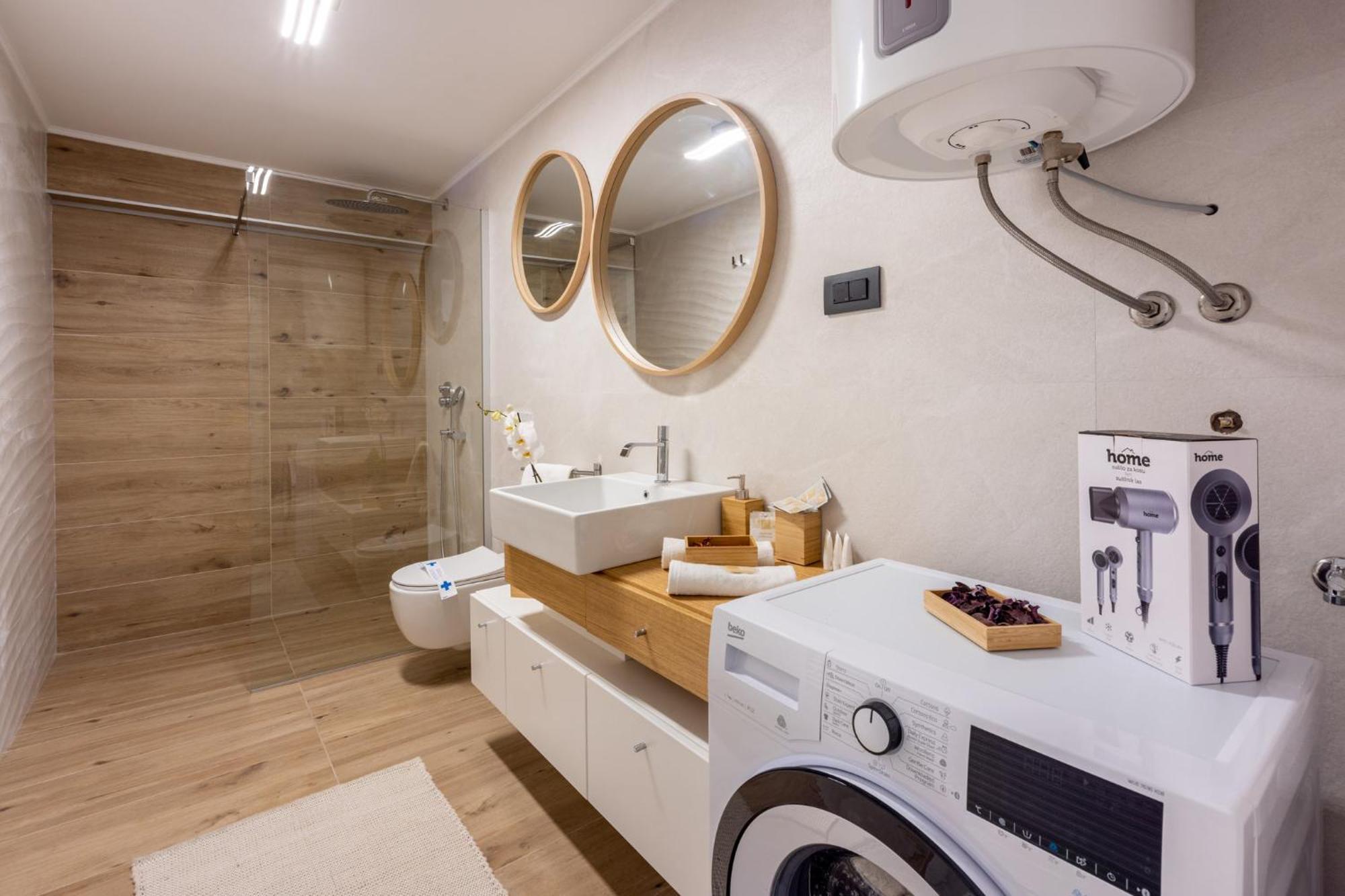 Panoramica Apartment With Whirlpool Crikvenica Eksteriør billede