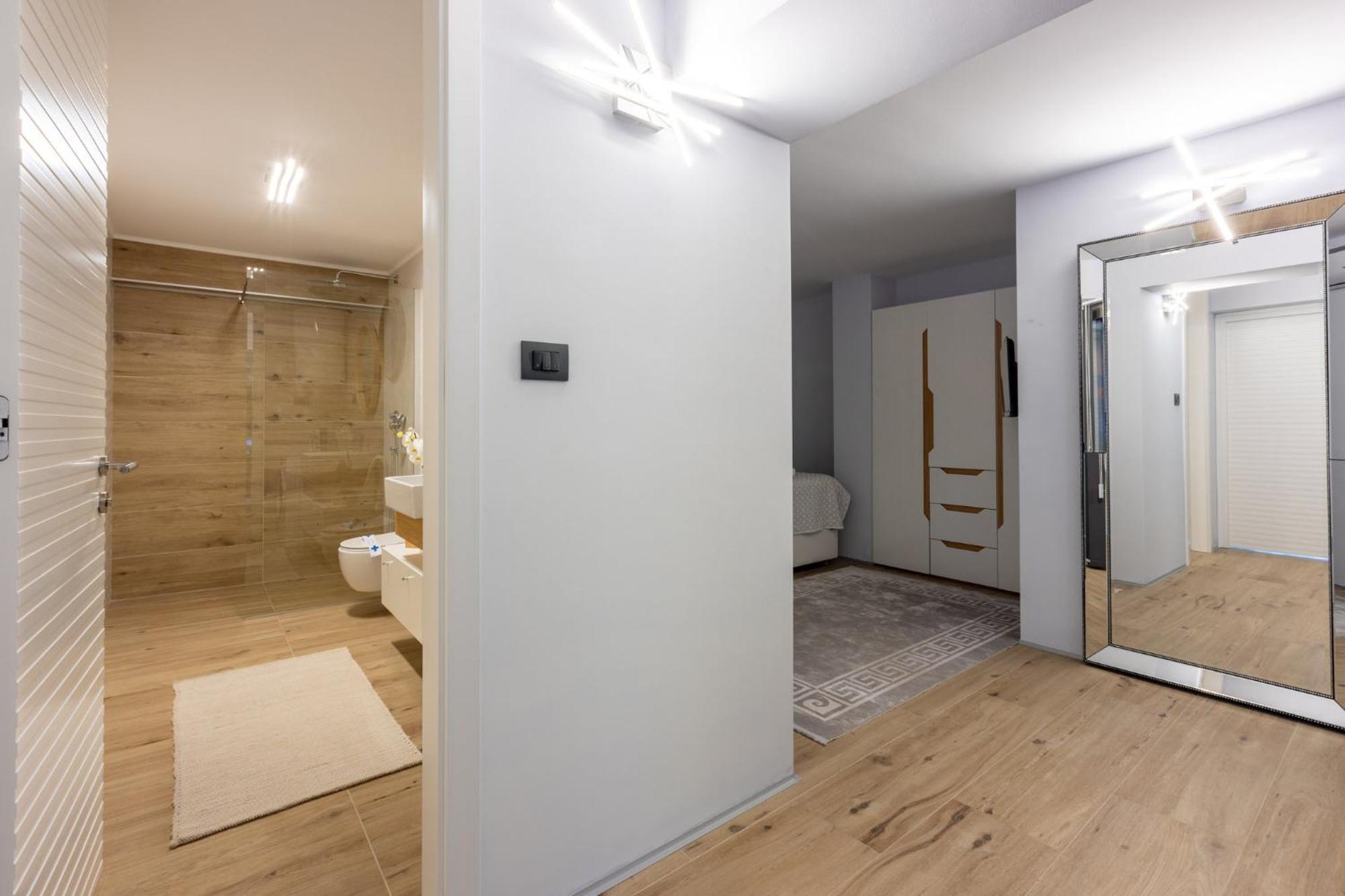 Panoramica Apartment With Whirlpool Crikvenica Eksteriør billede