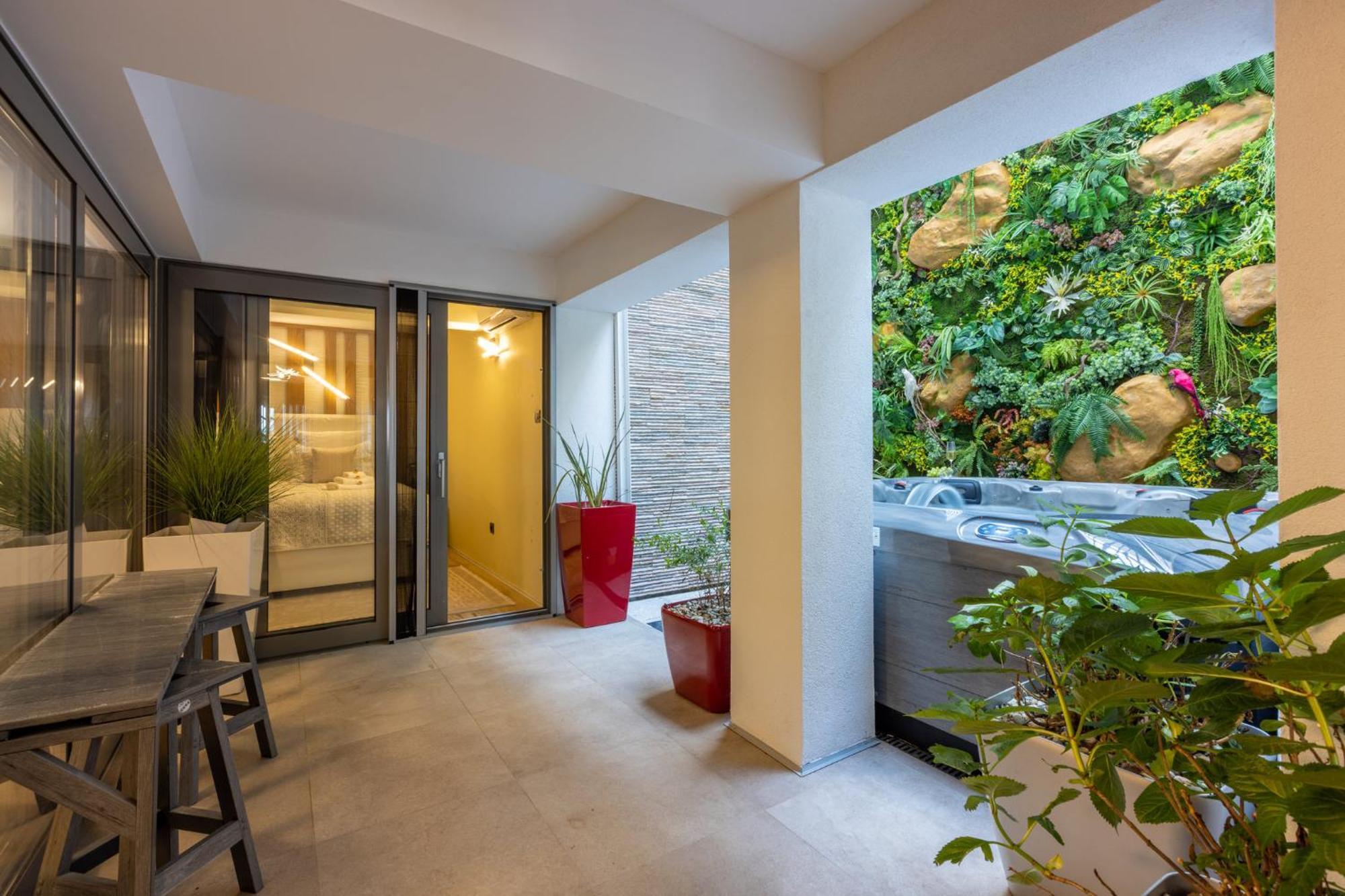 Panoramica Apartment With Whirlpool Crikvenica Eksteriør billede