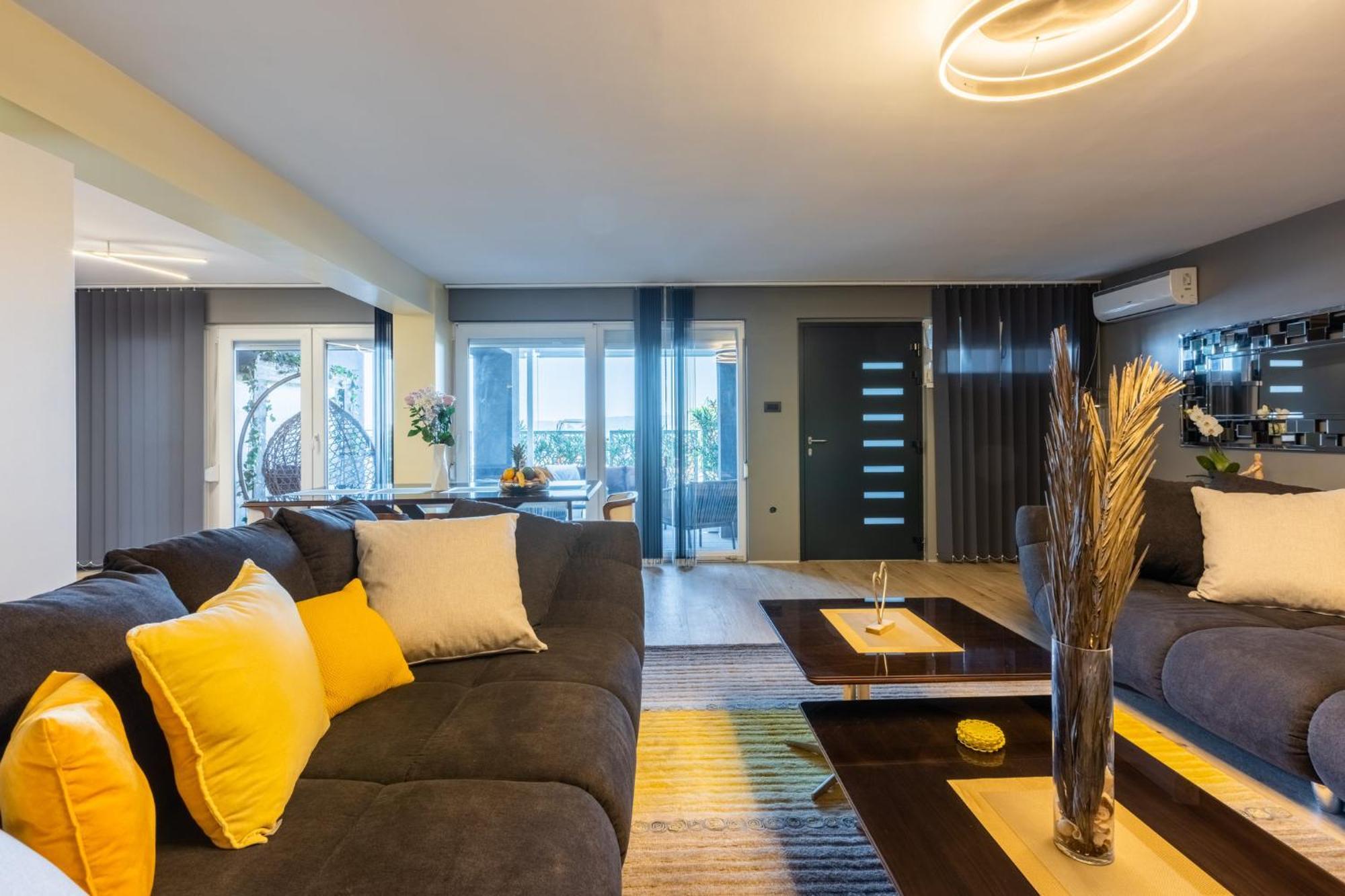 Panoramica Apartment With Whirlpool Crikvenica Eksteriør billede
