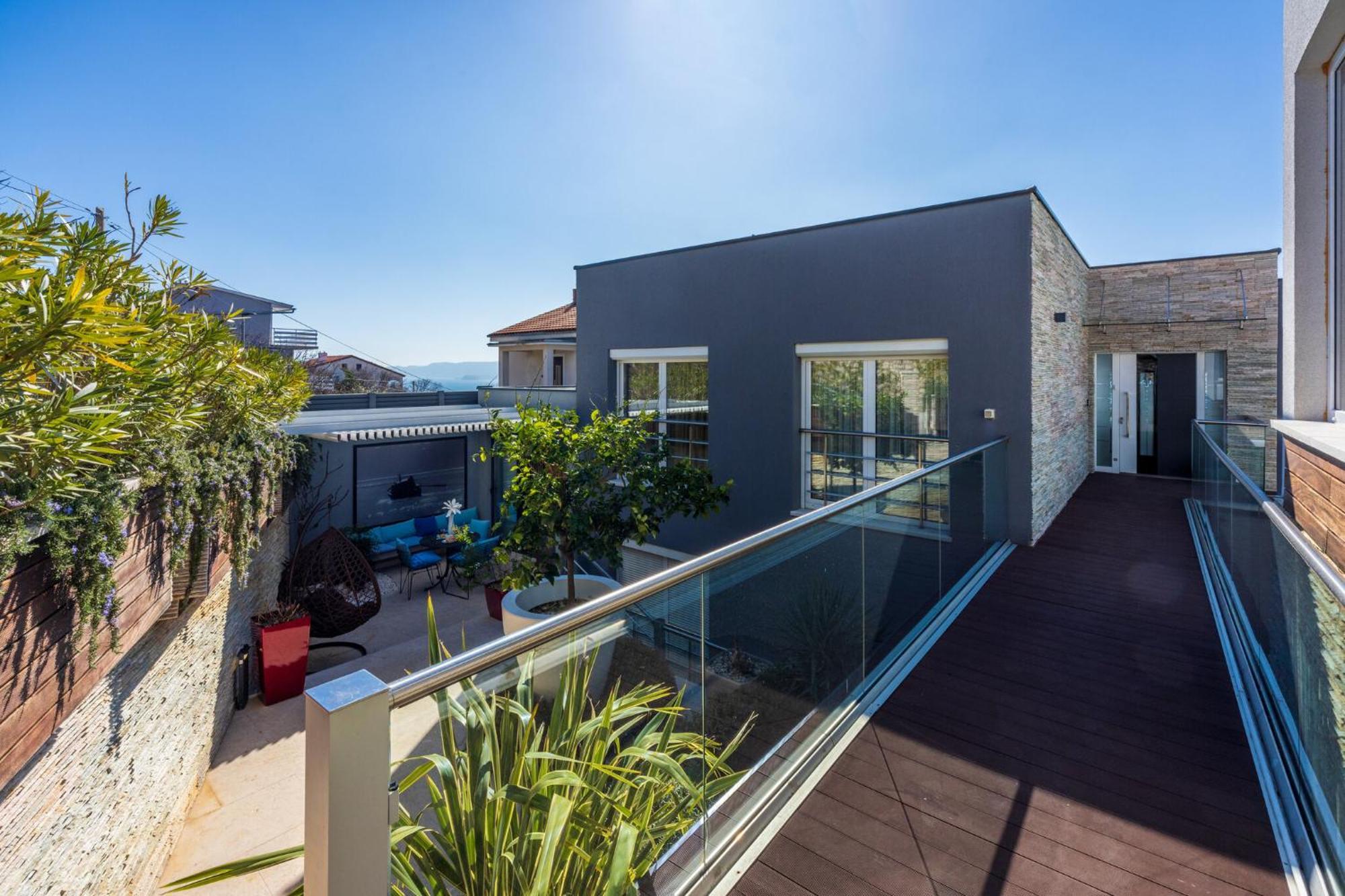 Panoramica Apartment With Whirlpool Crikvenica Eksteriør billede