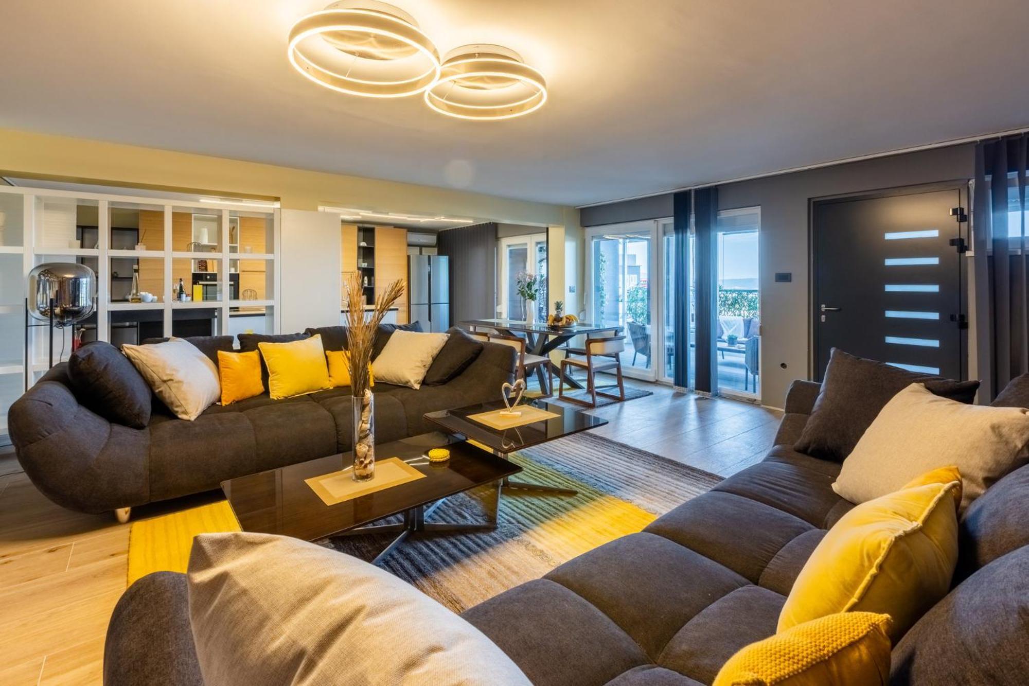 Panoramica Apartment With Whirlpool Crikvenica Eksteriør billede